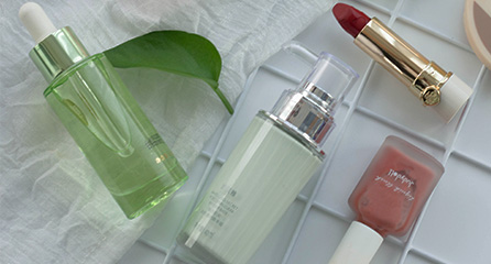 化妝品純?cè)翔b定